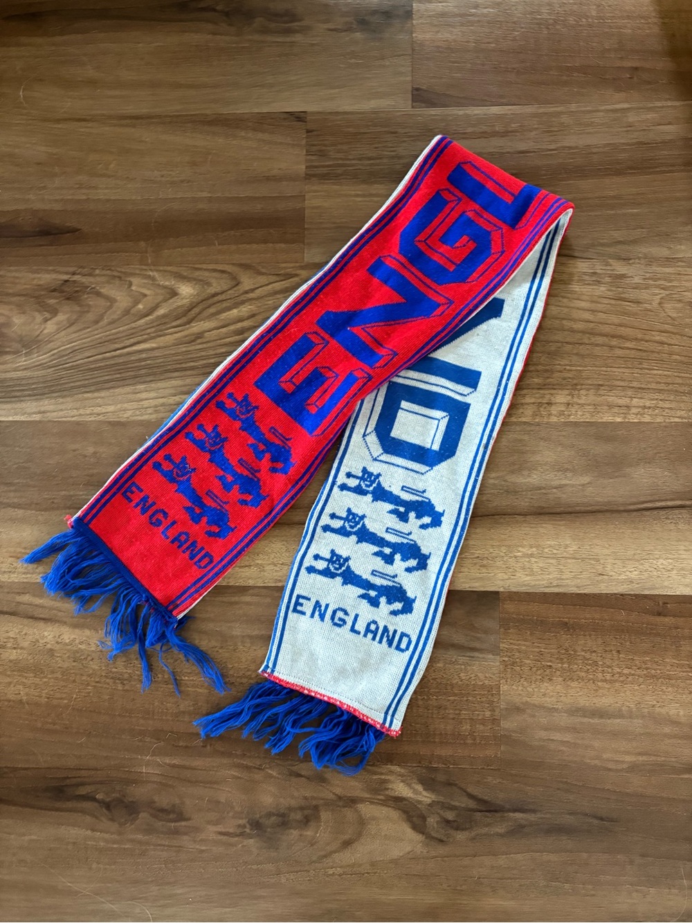 England Football Supporter Scarf - Red and White